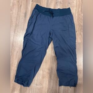 The North Face Womens Dark Blue Capris